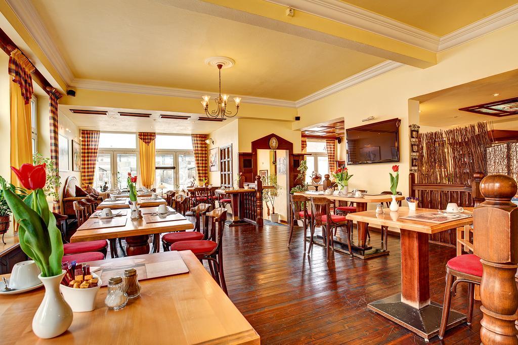 Stadthotel Detmold Zewnętrze zdjęcie