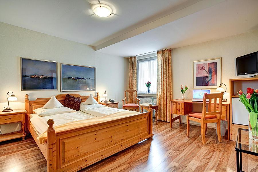 Stadthotel Detmold Zewnętrze zdjęcie